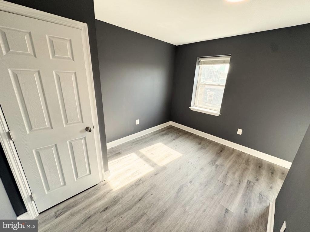 2417 W Jefferson Street - Photo 14
