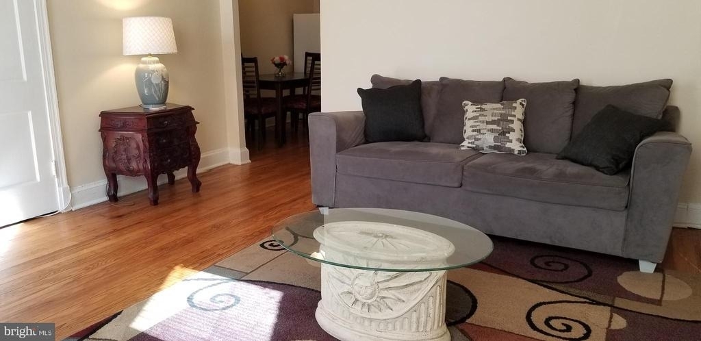 2821 7th Street Ne - Photo 1