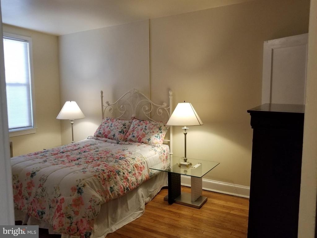 2821 7th Street Ne - Photo 5