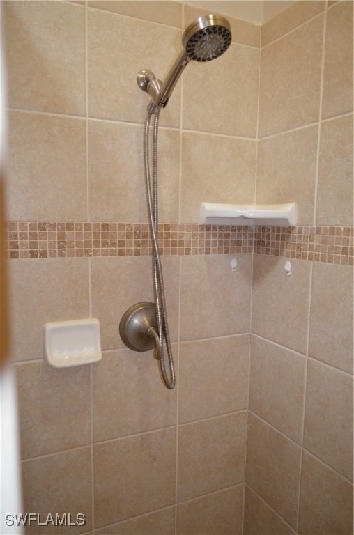 1625 Se 46th Street - Photo 12