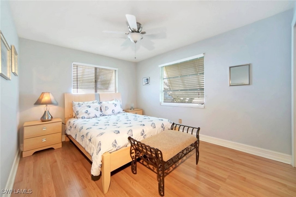 1140 Sw 44th Street - Photo 9