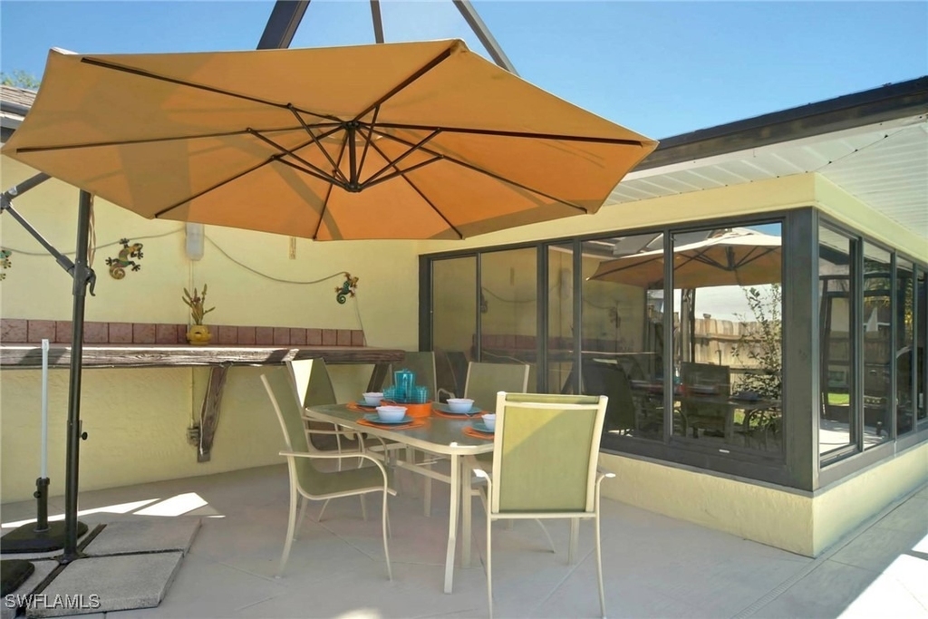 1140 Sw 44th Street - Photo 1