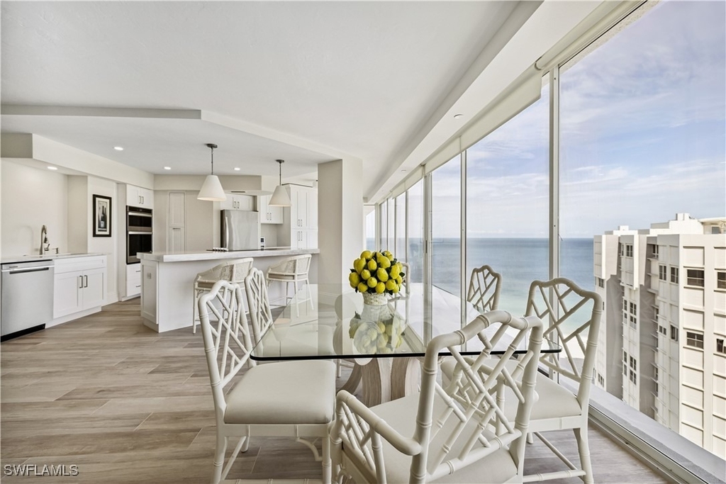 4041 Gulf Shore Boulevard N - Photo 1