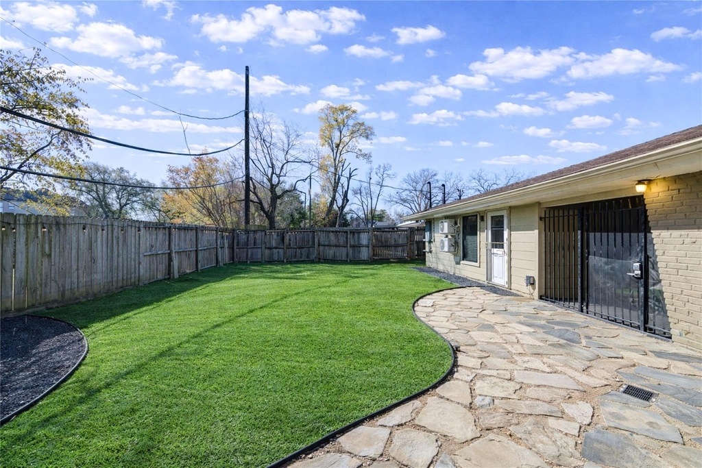 3201 Westridge Street - Photo 21