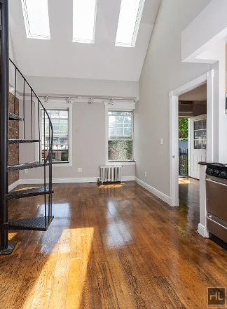 West 21st Street - Photo 3