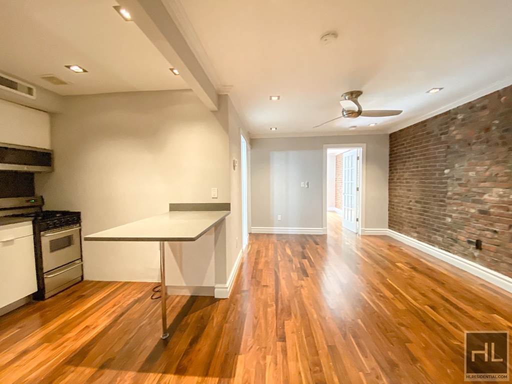 West 21st Street - Photo 0