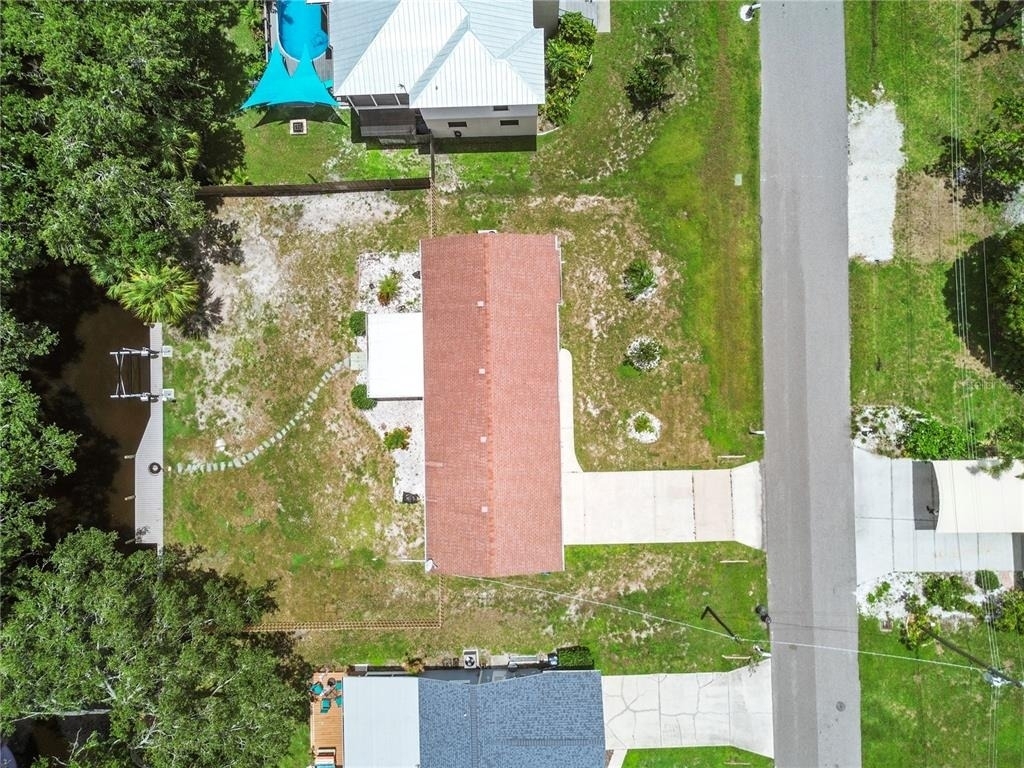 4612 8th Street Court E - Photo 0