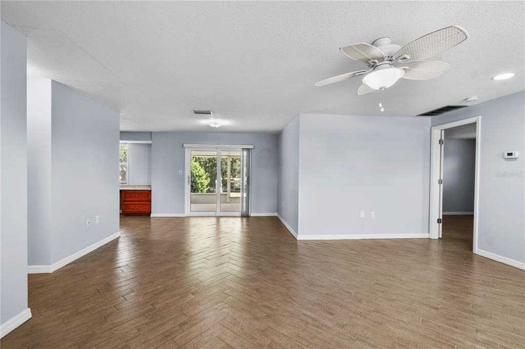 4612 8th Street Court E - Photo 8