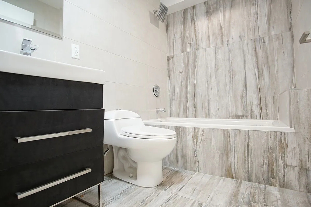 807 Quincy Street - Photo 8