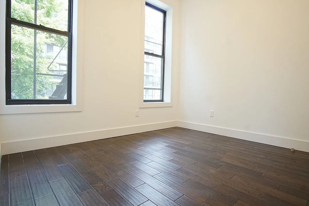 807 Quincy Street - Photo 5
