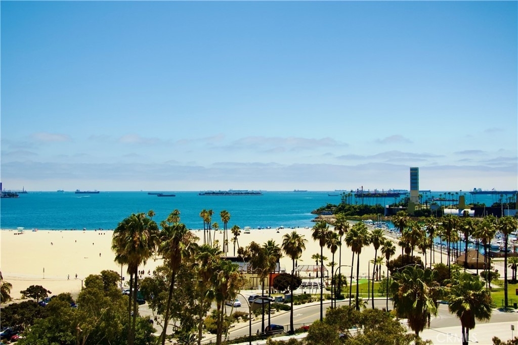 700 E Ocean Boulevard - Photo 46