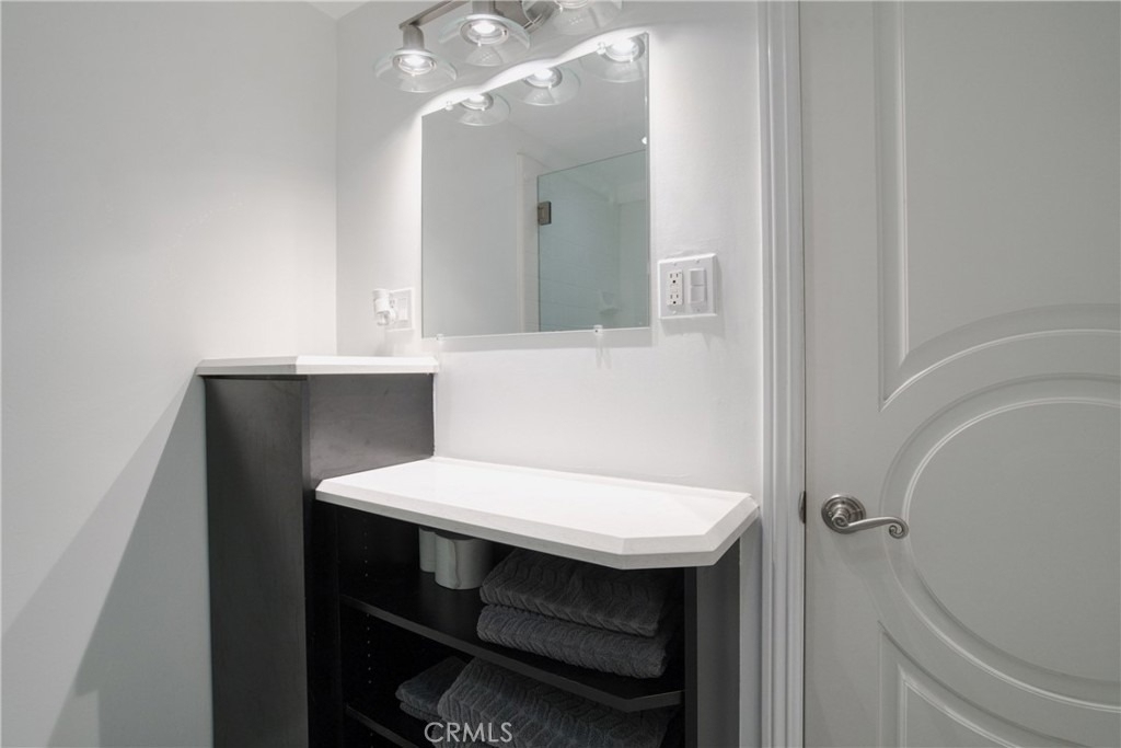 700 E Ocean Boulevard - Photo 24