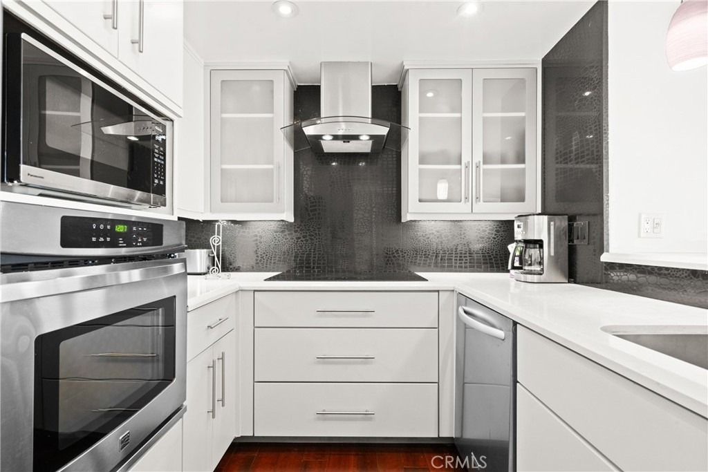 700 E Ocean Boulevard - Photo 10