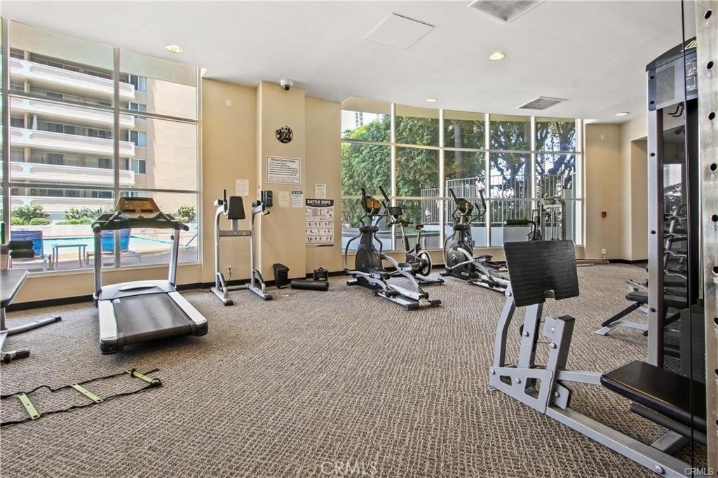 700 E Ocean Boulevard - Photo 35