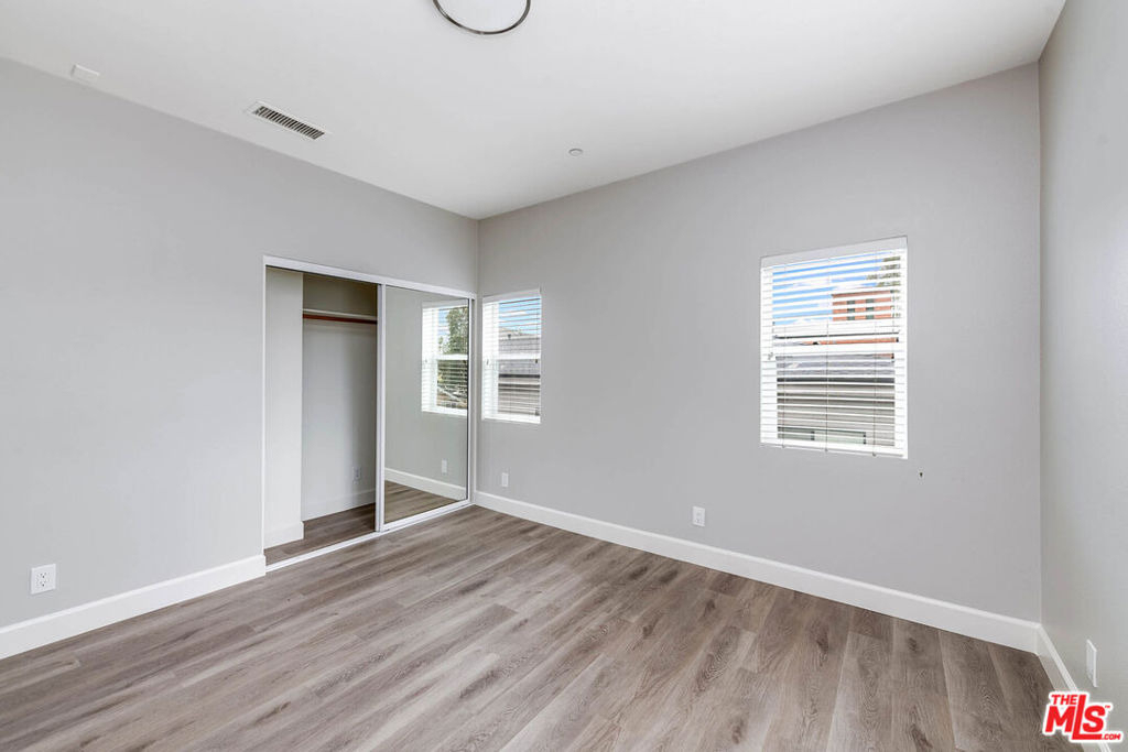 14735 Friar Street - Photo 9