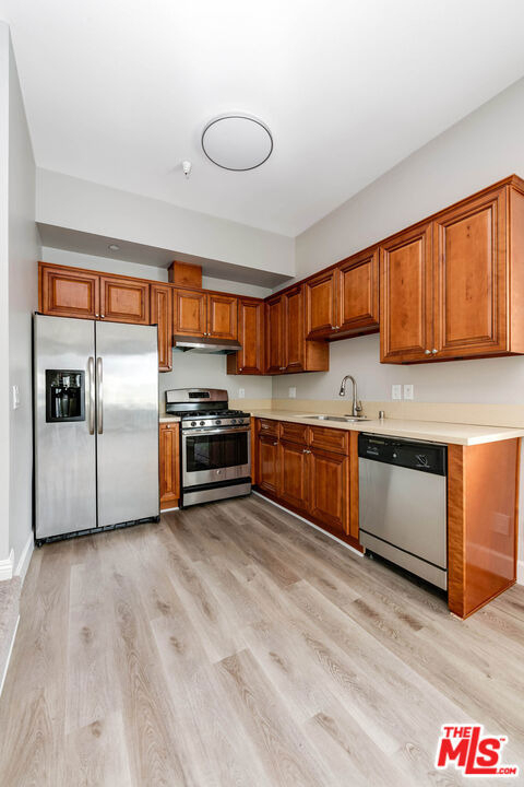 14735 Friar Street - Photo 5