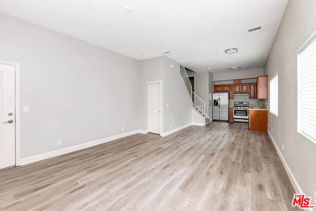 14735 Friar Street - Photo 3