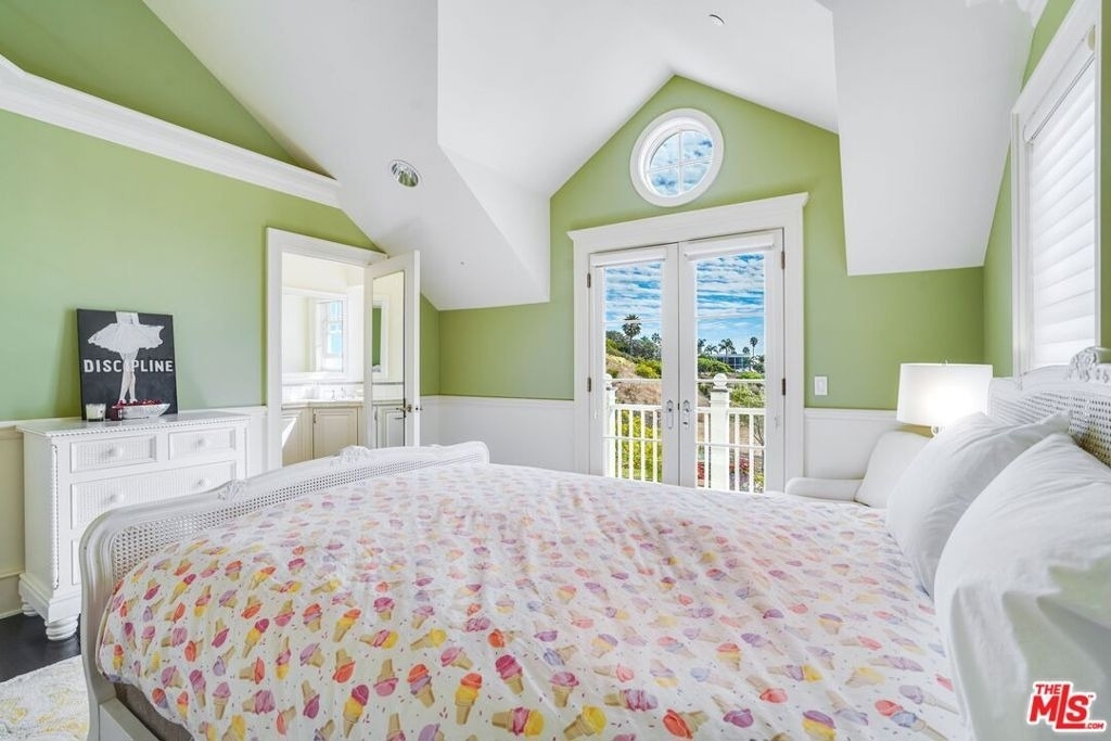 6277 Sea Star Drive - Photo 37