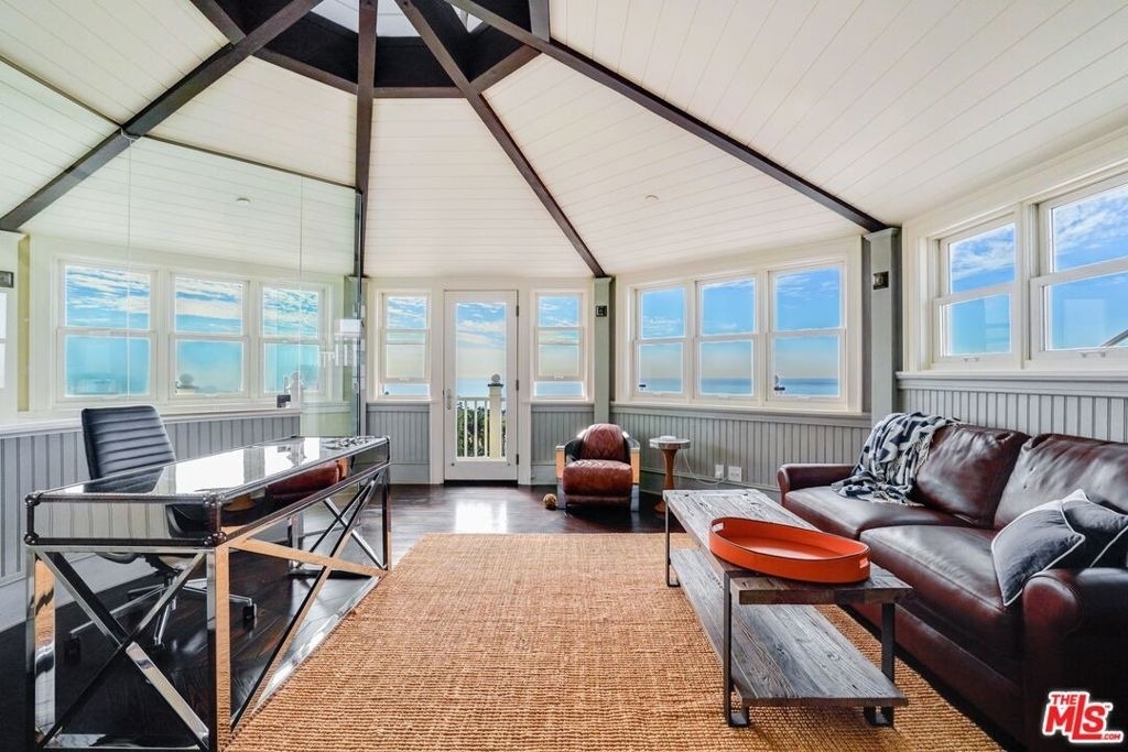 6277 Sea Star Drive - Photo 43