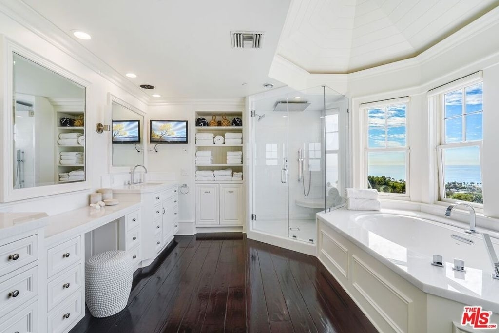 6277 Sea Star Drive - Photo 28