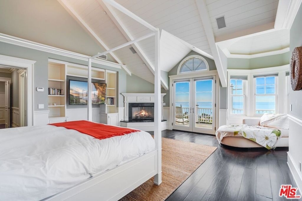6277 Sea Star Drive - Photo 25
