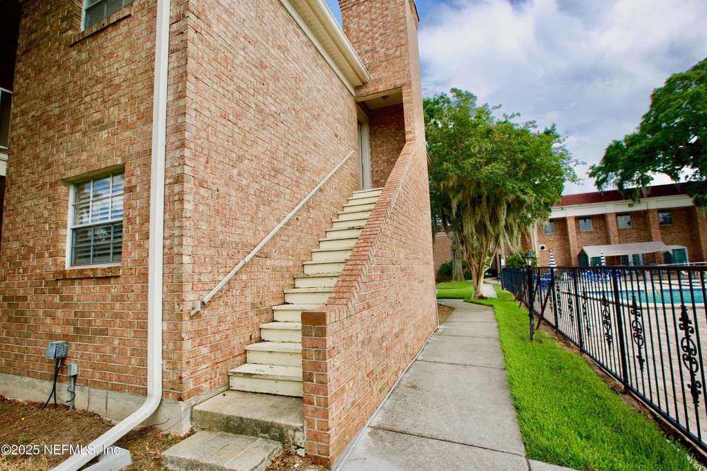 5201 Atlantic Boulevard - Photo 1
