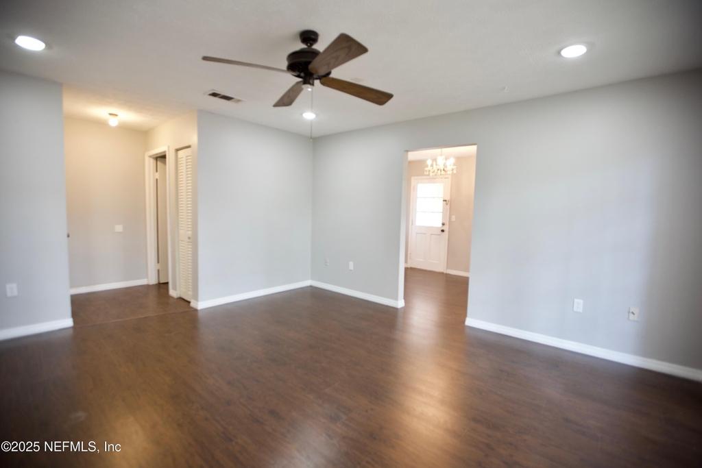 5201 Atlantic Boulevard - Photo 3