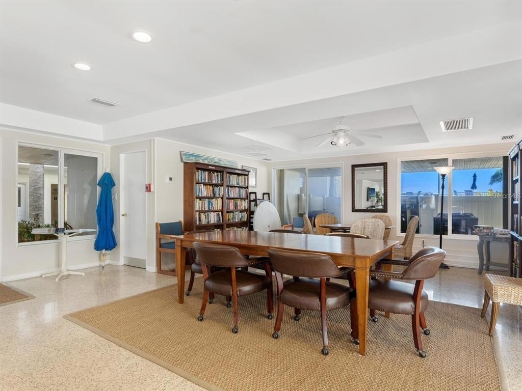 1900 Benjamin Franklin Drive - Photo 33