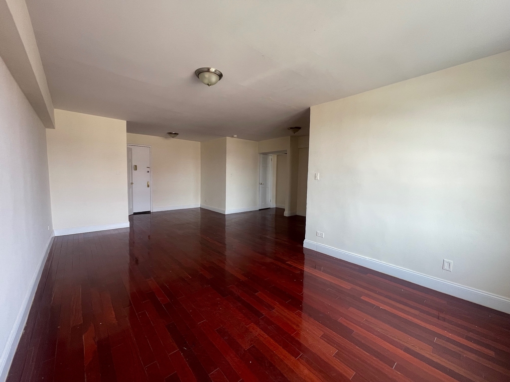 2510 Ocean Parkway - Photo 1