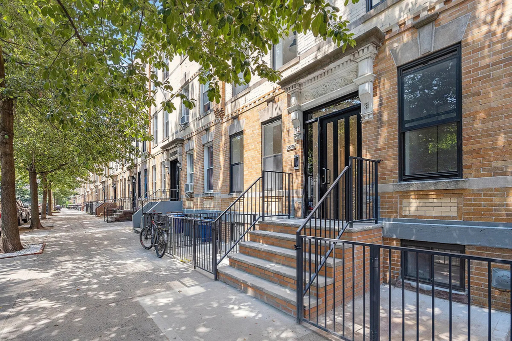 3056 44th Street - Photo 12