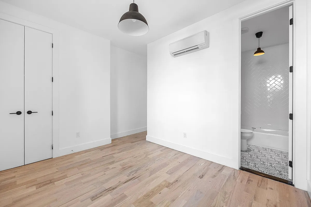 3056 44th Street - Photo 7