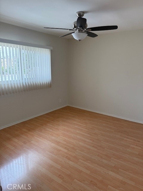 1131 N Kenmore Avenue - Photo 12