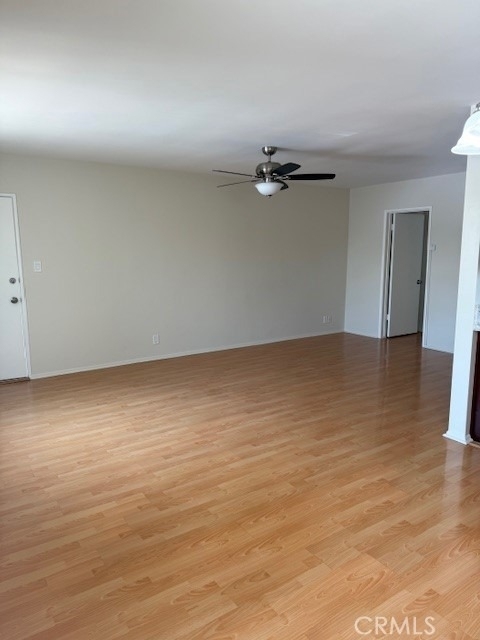 1131 N Kenmore Avenue - Photo 2