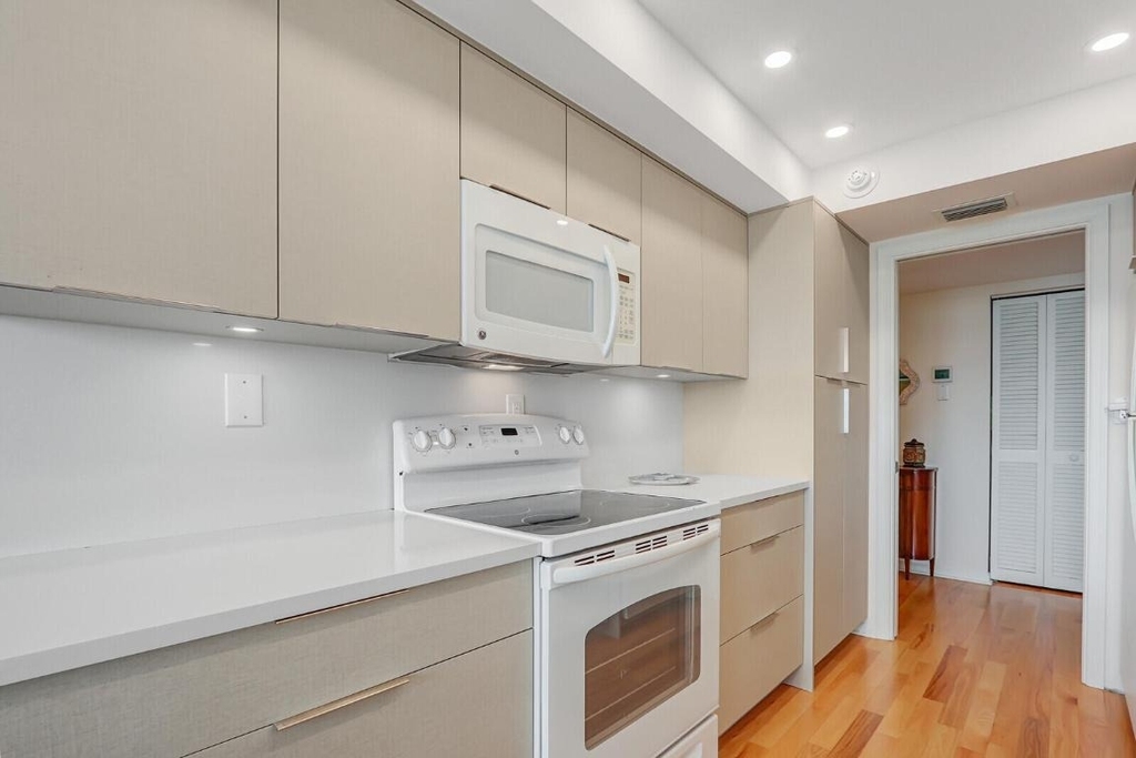 5480 N Ocean Drive - Photo 19