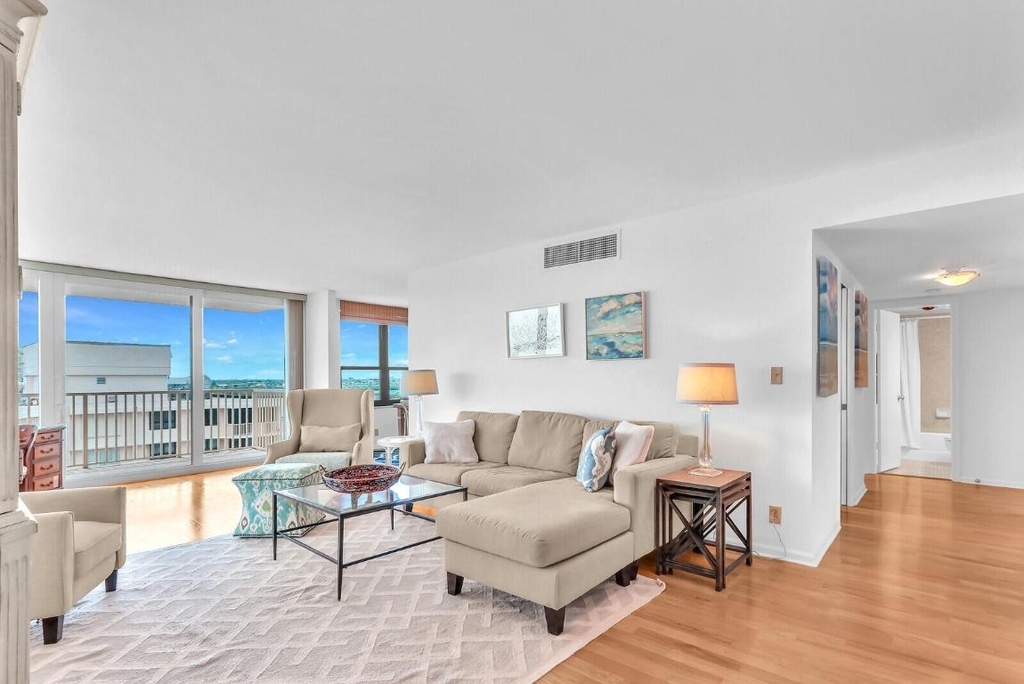 5480 N Ocean Drive - Photo 4