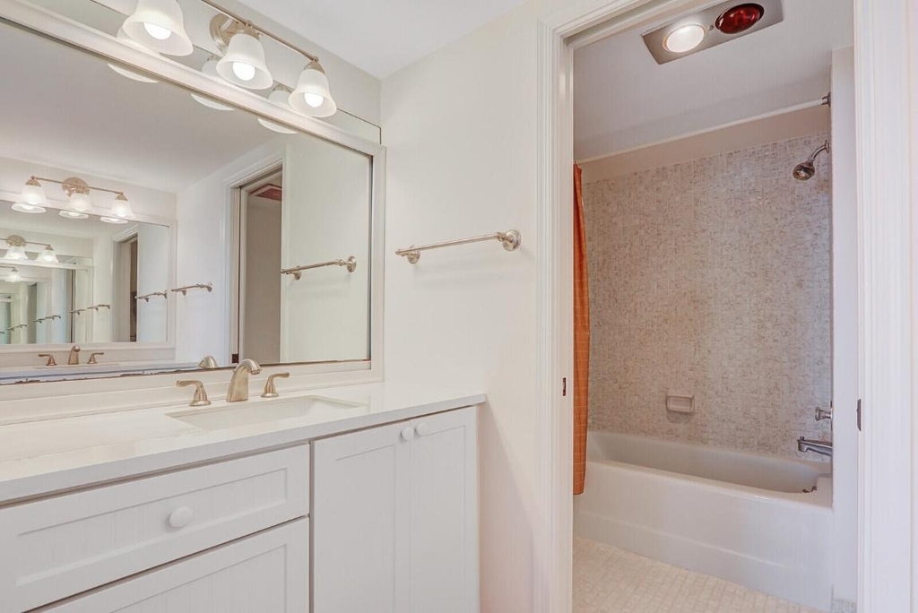 5480 N Ocean Drive - Photo 26