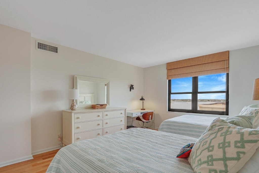 5480 N Ocean Drive - Photo 30