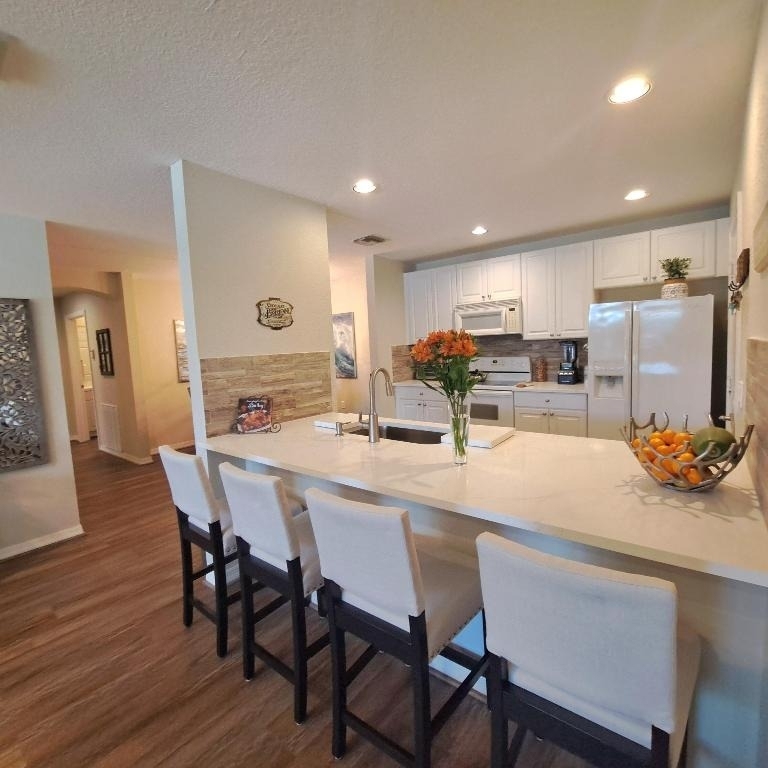 1747 N Dovetail Drive - Photo 3