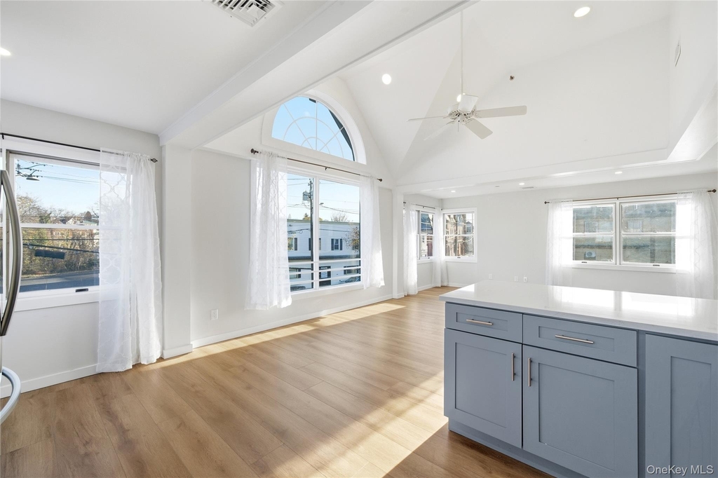 62 South Street - Photo 3