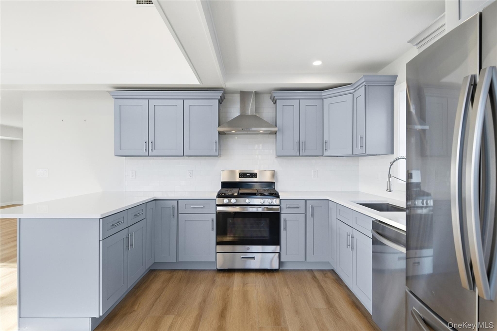 62 South Street - Photo 2