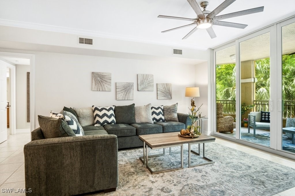 2728 Tiburon Boulevard E - Photo 7