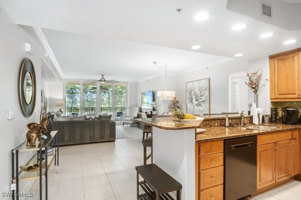 2728 Tiburon Boulevard E - Photo 3