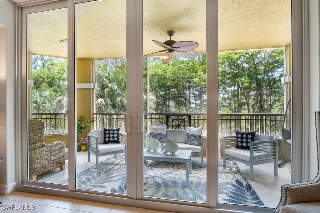 2728 Tiburon Boulevard E - Photo 9