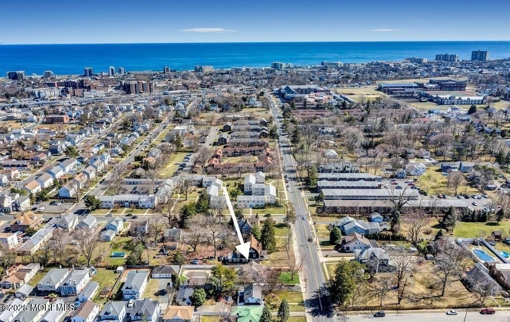 393 Bath Avenue - Photo 1