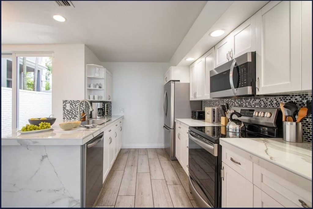3350 Ne 14th Court - Photo 21