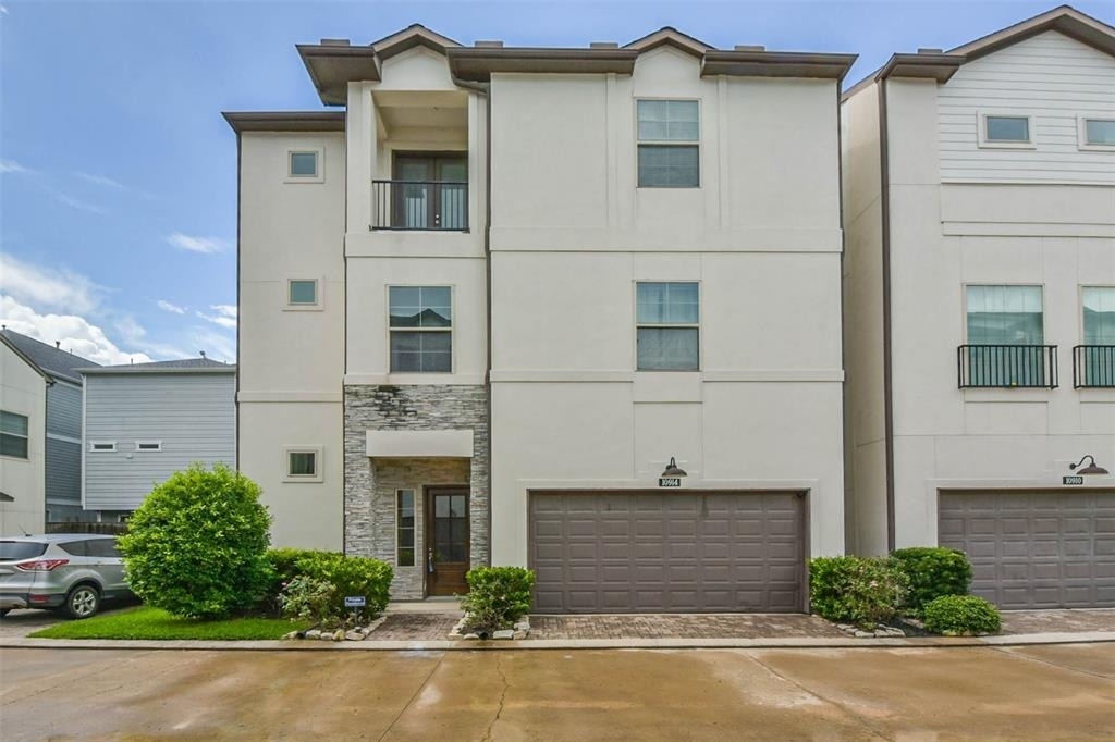 10914 Brookeshire Chase Lane - Photo 0