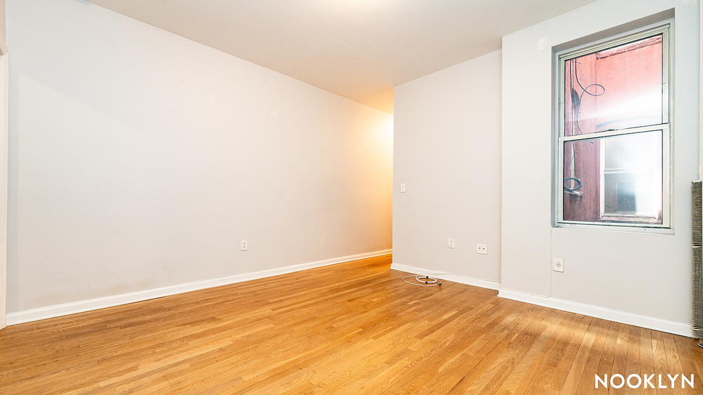 183 Jefferson Street - Photo 1