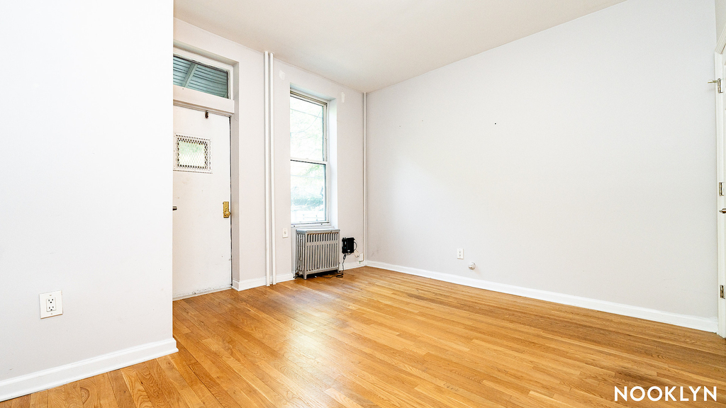 183 Jefferson Street - Photo 12