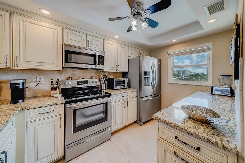 17580 Gulf Boulevard - Photo 30