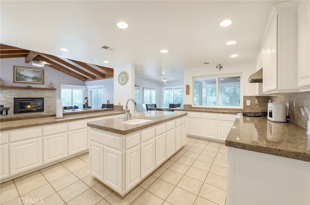 42980 Calle Montecillo - Photo 34